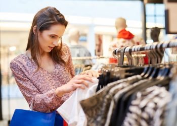 Procon-AM orienta consumidor nas compras do Dia das Mães