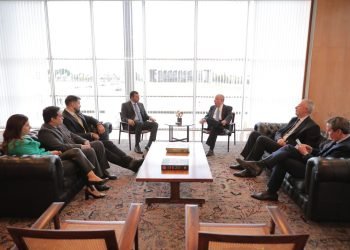 Wilson Lima se reúne com ministro das Relações Exteriores e diz que Amazonas está à disposição para receber eventos pré-COP 30