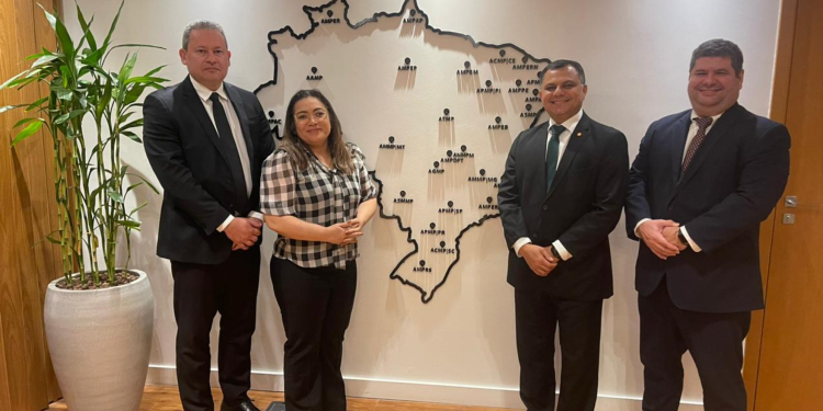 PGJ visita sede da Associação Nacional dos Membros do Ministério Público – CONAMP