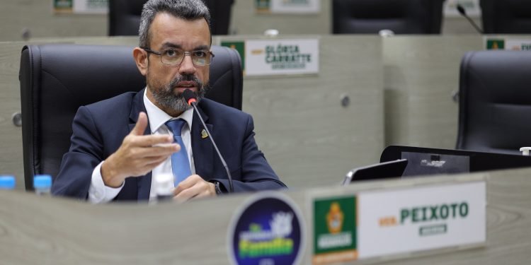 Proposta de mês dedicado a ações de conscientização sobre o autismo é deliberado na Câmara