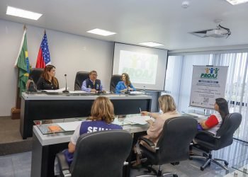 Coij/TJAM participa de reunião sobre projeto de trabalho e educação para jovens da Aleam
