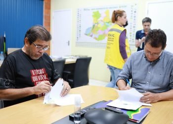 Governo do Amazonas e Prefeitura assinam termo para implantação de nova unidade para atendimento aos Direitos da Mulher