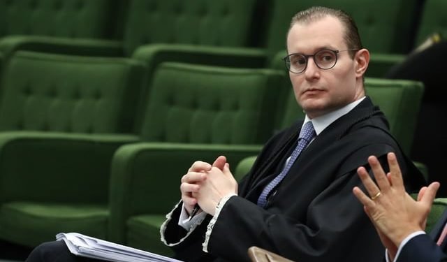 Cristiano Zanin é o novo ministro do STF