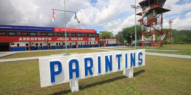 Presidente da Aleam, Roberto Cidade volta a questionar Azul Linhas Aéreas sobre preços abusivos para o Festival de Parintins