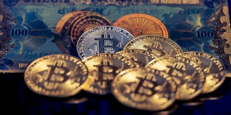 Governo publica decreto sobre criptomoedas e define BC como regulador