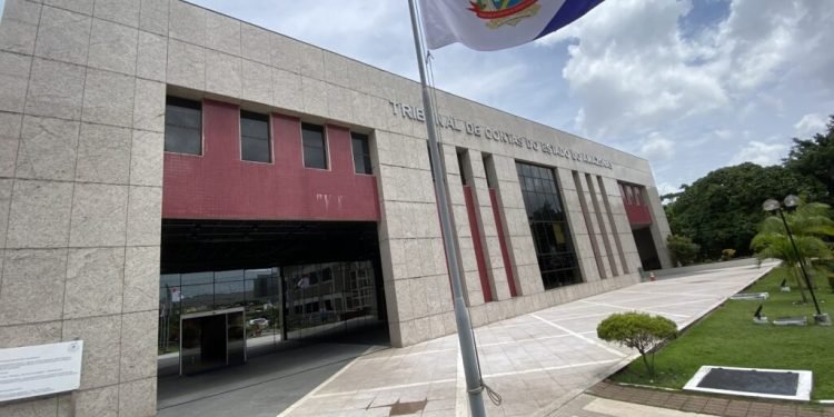 Pleno do TCE-AM aprecia 158 processos na sessão desta terça-feira