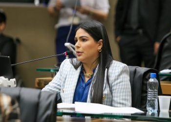 Deputados aprovam projeto de Mayra Dias que institui o Dia “D” de vacinação contra o HPV