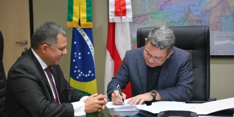 Governo do Amazonas e MP-AM firmam parceria para fortalecer combate ao crime organizado