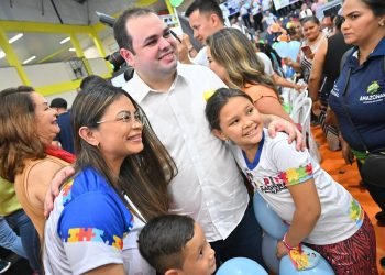 Lei de Roberto Cidade que regulamenta atendimento prioritário para pessoas com Espectro Autista é sancionada