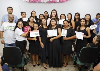 Emenda indicada por Alessandra Campelo capacita 100 mulheres do “Projeto Elas Empreendem”, da ACSSUS de Parintins