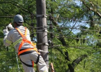 Justiça atende MPAM e condena Amazonas Energia por danos morais após Ação Civil Pública