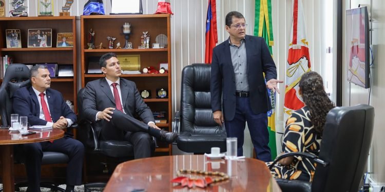 Prosamin+: Sedurb apresenta as ações do programa ao MPAM