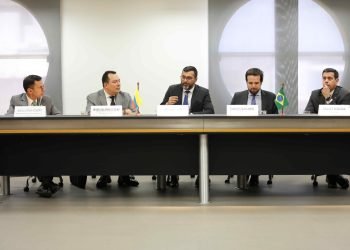 Governador Wilson Lima destaca importância de projeto Anatel que levará internet para Alto Solimões