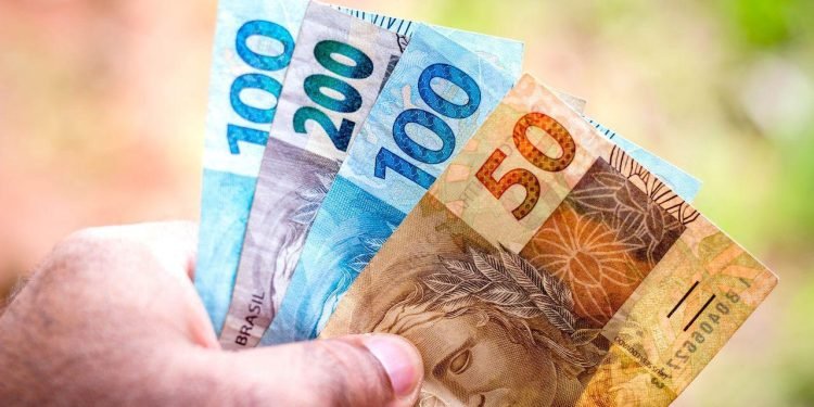 Em duas semanas, renegociações de bancos atingem R$ 2,5 bilhões em volume financeiro no Programa Desenrola