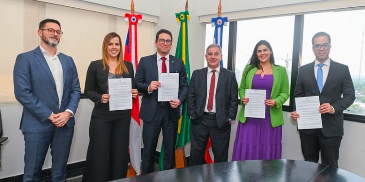 TJAM e AGU assinam quatro portarias conjuntas para padronizar fluxos e procedimentos e agilizar processos previdenciários