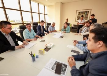 Defensoria, Prefeitura de Manacapuru e Amazonas Energia firmam acordo para regularizar a moradia de mais de 520 famílias de baixa renda