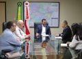 Wilson Lima reúne com representantes de empresa de veículos elétricos e destaca importância da transição para transportes sustentáveis
