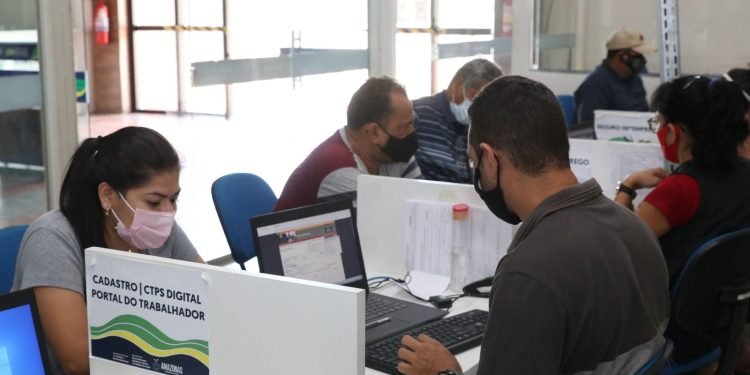 Sine Amazonas divulga 108 vagas de emprego para esta segunda-feira