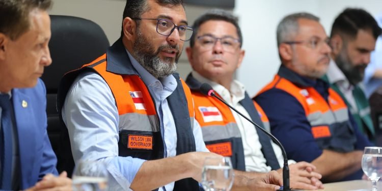 Wilson Lima recebe de Lula garantia de apoio às famílias afetadas pela estiagem no Amazonas