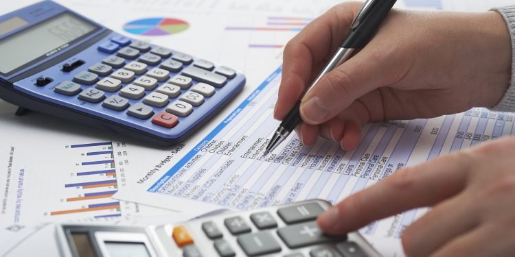 Bancos renegociam quase R$ 12 bilhões em dívidas no Programa Desenrola e tiram 6 milhões de registros da negativação