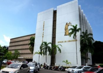 Tribunal de Justiça do Amazonas funcionará em regime de plantão no feriado de quinta-feira e no ponto facultativo de sexta