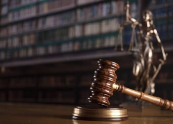 Juízo da 1.ª Vara do Juizado Especial Cível condena 123 Milhas a indenizar consumidora que teve voo cancelado e não recebeu reembolso