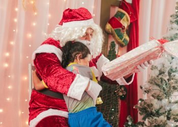 Projeto ‘Natal Feito por Nós’ arrecada doação de brinquedos para crianças e adolescentes