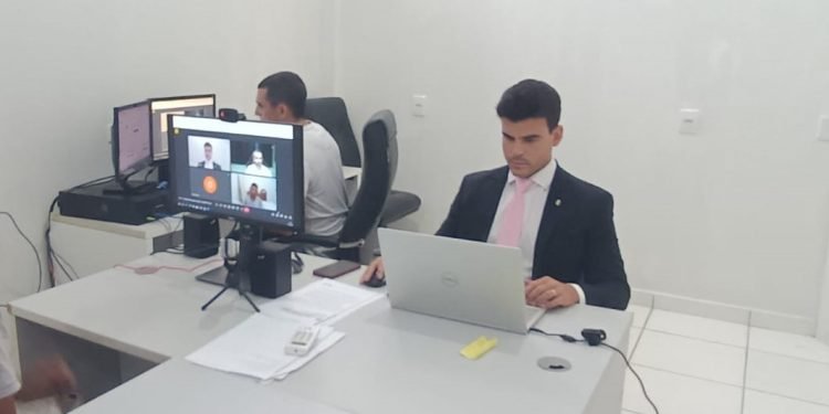 Justiça condena companhias aéreas por cancelamento repentino de voo quando os passageiros já se encontravam embarcados na aeronave