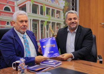 Defesa Civil do Estado alerta autoridade eleitoral sobre impactos de possível seca no Amazonas em 2024