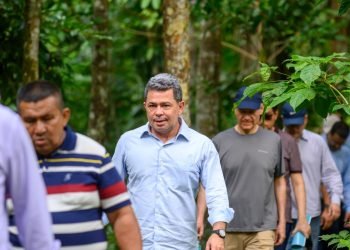 Governo do Amazonas intensifica intercâmbio com Peru para desenvolvimento de projetos sustentáveis