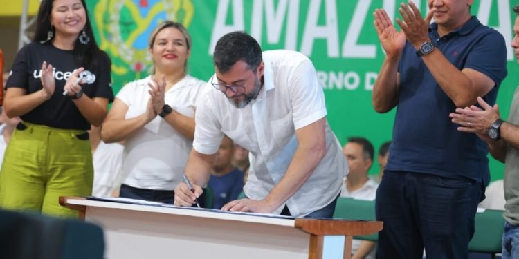 Em Parintins, Wilson Lima anuncia investimento de mais de R$ 11 milhões para os setores primário e moveleiro do estado