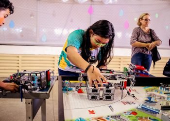 Mercado para mulheres na Tecnologia cresce e oferece ótimos salários, mas procura ainda é baixa