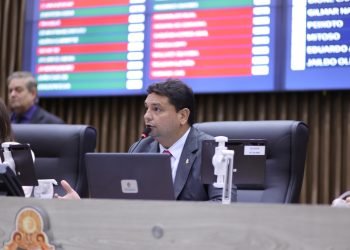 De autoria de Caio André, projeto que combate racismo em eventos esportivos avança na CMM