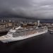 MSC Poesia chega em Manaus com 3 mil turistas