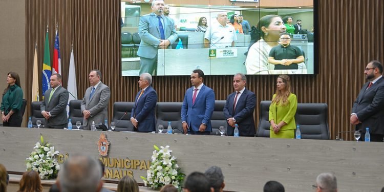 TJAM prestigia solenidade que homenageou os 92 anos de atuação da OAB no Amazonas e cerimônia de passagem de comando no 9.º Distrito Naval