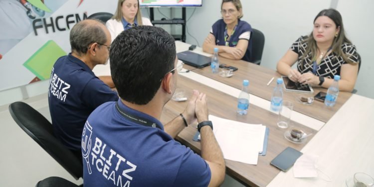 Hospital Universitário Francisca Mendes é alvo de blitz do TCE-AM