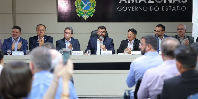 Wilson Lima entrega licença de instalação para exploração do potássio em Autazes e prevê a geração 2,6 mil empregos diretos já na fase de instalação da atividade
