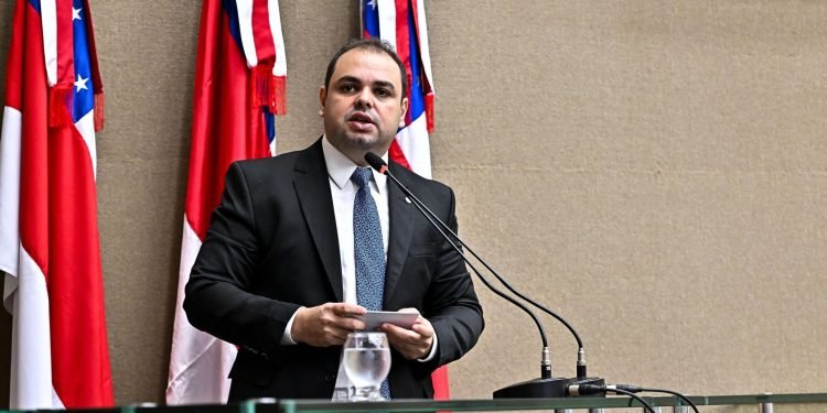 Lei de autoria de Roberto Cidade colabora para manutenção da saúde de pessoas com diabetes