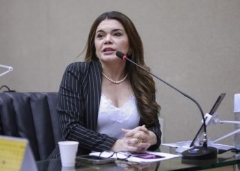 Deputada Alessandra Campelo lidera mobilização no Amazonas para reclassificar crime contra Julieta Hernández como feminicídio