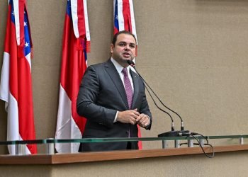 Mulheres em consultas médicas têm direito a acompanhante garantido por lei de autoria do deputado Roberto Cidade