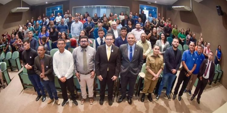 Frente Parlamentar Cristã da Aleam completa cinco anos