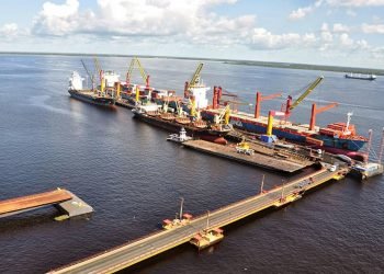 Operação em Itacoatiara-AM contra a vazante é autorizada pela Receita e anunciada à Suframa