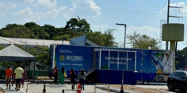 Carreta da Saúde, do Governo do Amazonas, retoma atendimentos em Manaus