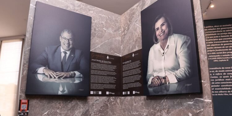 Conselheiros do TCE-AM são homenageados na exposição fotográfica “Notáveis da Justiça”