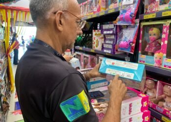 Operação Criança Segura: Ipem-AM retira de circulação mais de 2 mil brinquedos irregulares em Manaus