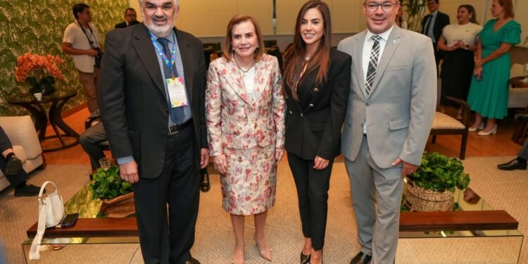 Débora Menezes participa do I Encontro Nacional da Primeira Infância na sede do TCE