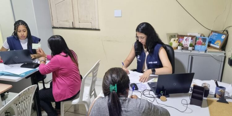 Durante mutirão em Novo Aripuanã, DPE-AM atende pessoas que perderam documentos em incêndio no cartório em 1992