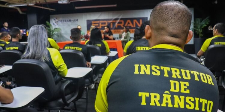 Balanço 2024: Escola Pública de Trânsito do Detran-AM forma mais de 3.700 pessoas com cursos gratuitos