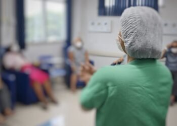 Janeiro Branco: SES-AM orienta a população sobre cuidados com a saúde mental e emocional